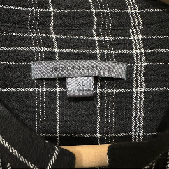 John Varvatos Broad Classic Fit Sport Shirt SZ XL Band Collar Wool Blend EUC - Picture 2 of 8